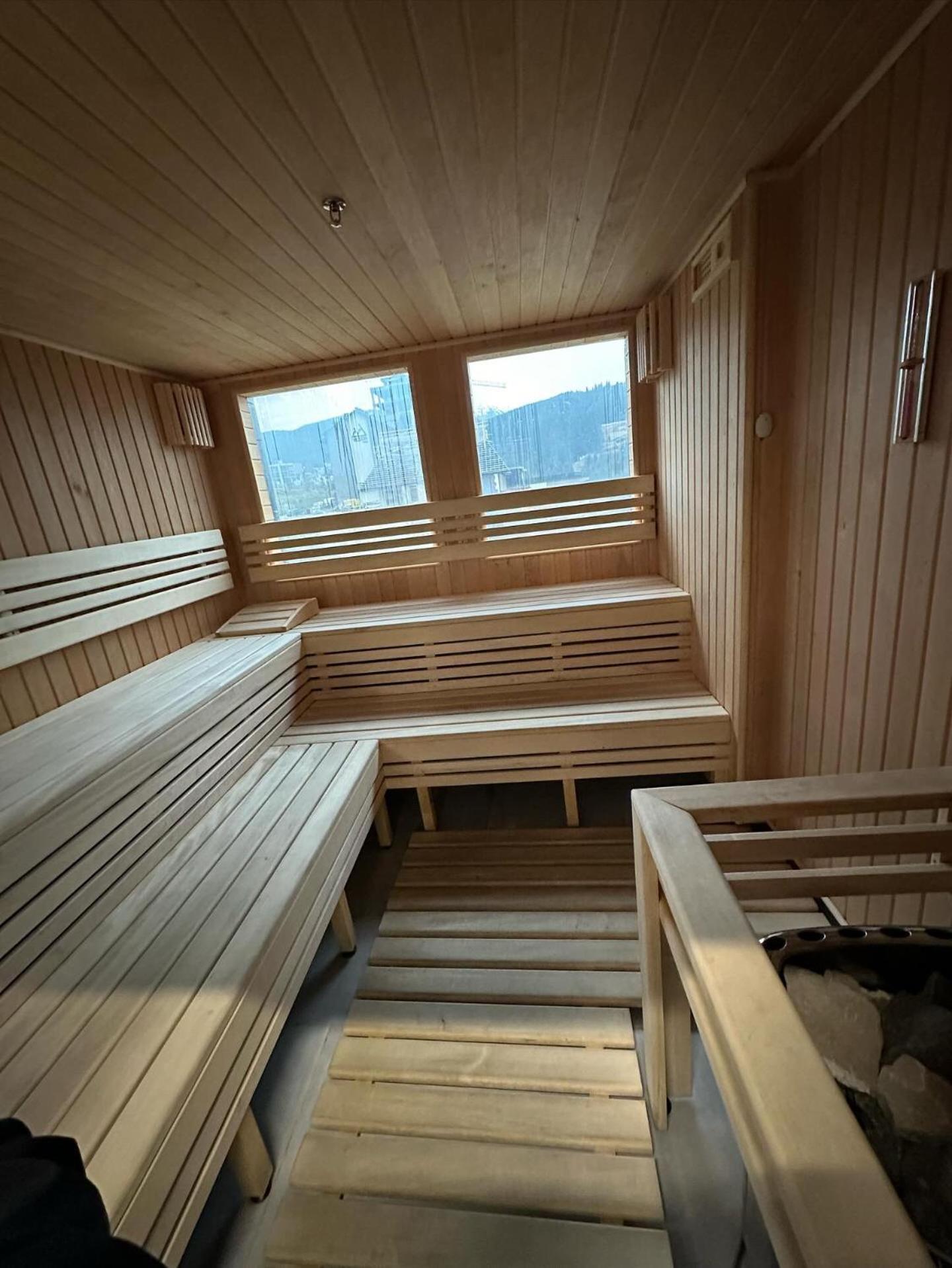 Mountain Lift 7 Hotel Bukovel Exterior photo